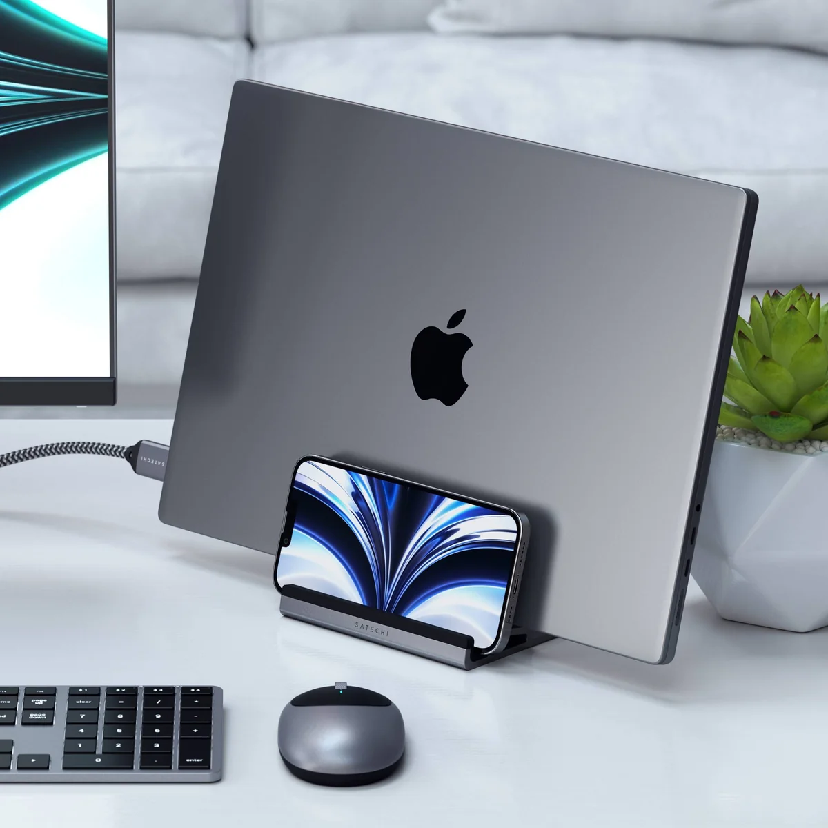 Satechi Dual Vertical Laptop Stand alternate view