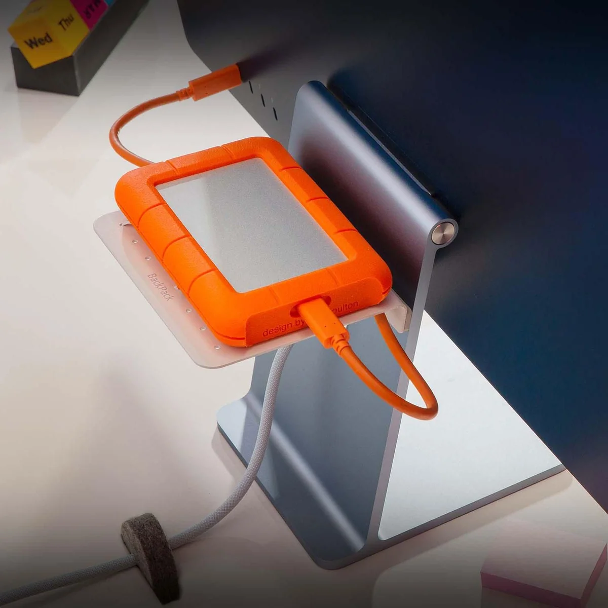 Twelve South BackPack for iMac & Studio Display alternate view